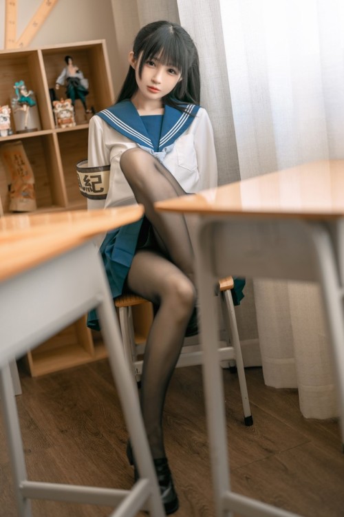 桜井宁宁 - 風紀委員 预览展示图 2