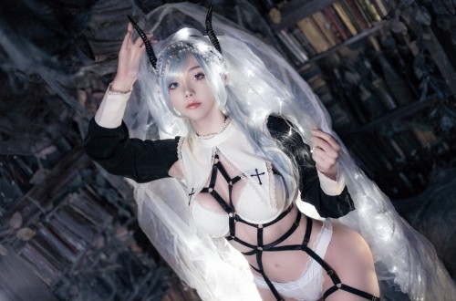Sayathefox – Succubus Demon [20P-82MB]