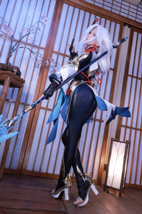 水淼aqua – 原神 申鶴 + 九条裟羅自拍 预览展示图 4