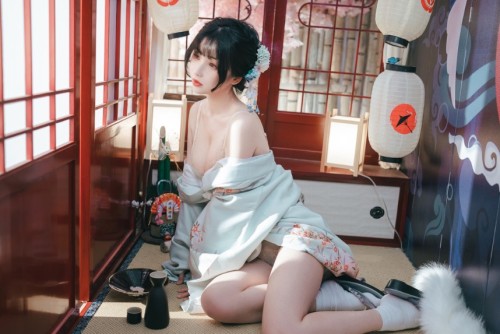 rioko凉凉子 - 《年上の韵》温泉视频(真爱版) 预览展示图 4