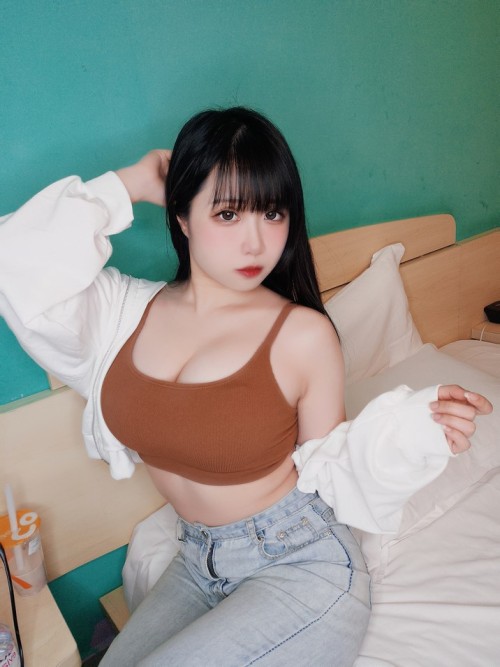 贞子蜜桃 – 更新2套写真作品集 预览展示图 3