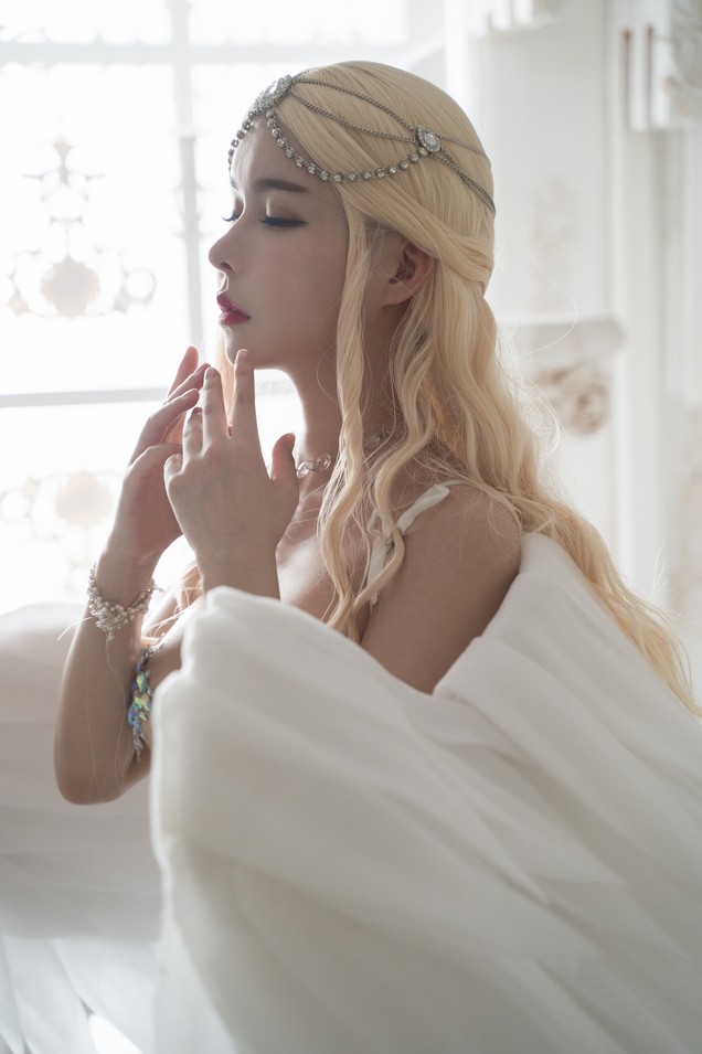 亚马逊鲶鱼:COS写真作品合集