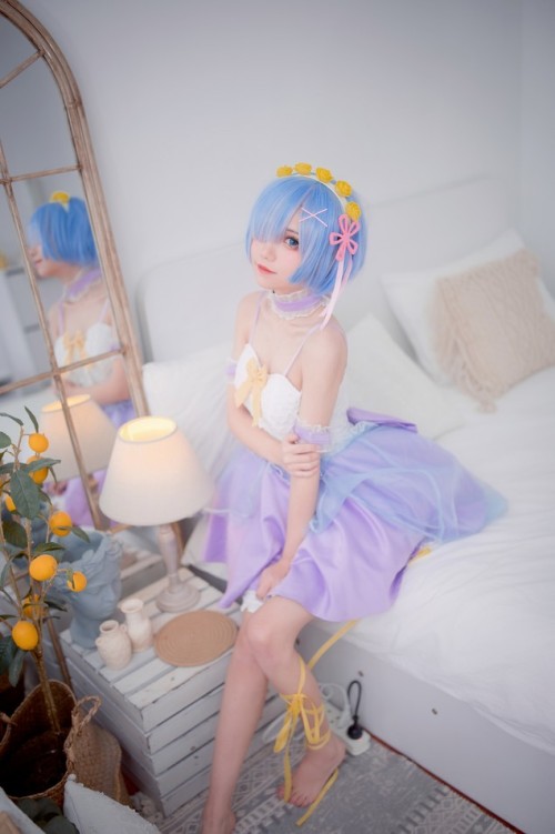 花柒Hana：一个甜美的佛系少女 预览展示图 2