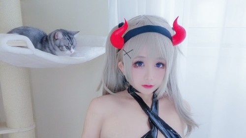 日奈娇 - 束缚魅魔 预览展示图 3