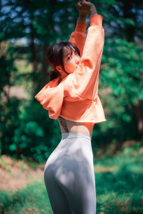 Ye-Eun (손예은) ：Cos写真作品合集 预览展示图 3