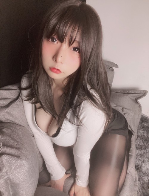 次屁啦 – 涞觅 [19P-70MB]