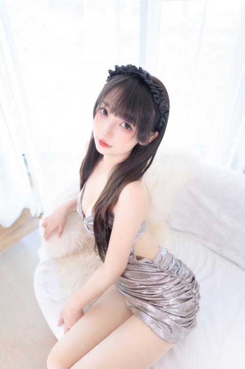 神楽坂真冬 - 午后红茶 预览展示图 2