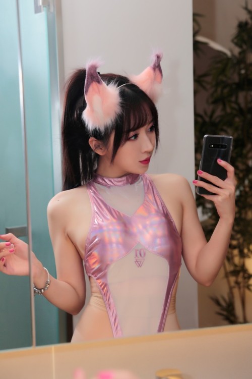 小女巫露娜 – 更新2套写真作品集 预览展示图 3