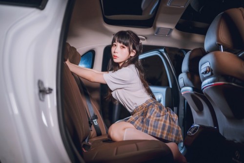 usejan(蓝蓝) – 更新3套写真作品集 预览展示图 1