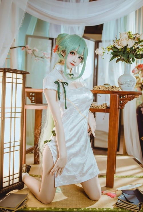 Coser衣衣:Cos作品合集 预览展示图 4