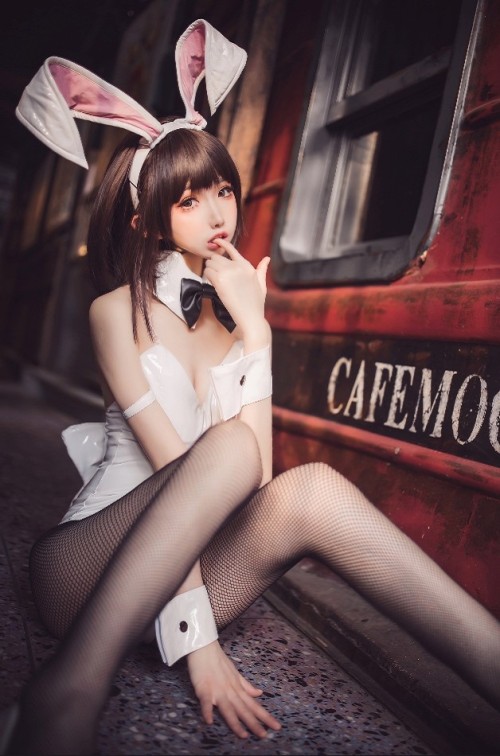 Coser衣衣:Cos作品合集 预览展示图 3