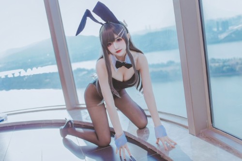 Coser衣衣 - 麻衣兔女郎 预览展示图 2