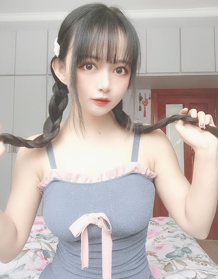 黑猫猫OvO:♡努力做一个厉害的人୧( "̮ )୨✧ᐦ