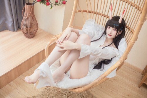 花兮_honoka – 能代 宁静的六叠间 [18P-379MB]