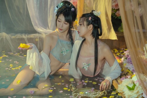 云溪溪 - 奶桃 水池 预览展示图 1