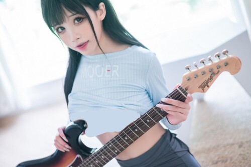水淼aqua - 吉他妹妹 预览展示图 1