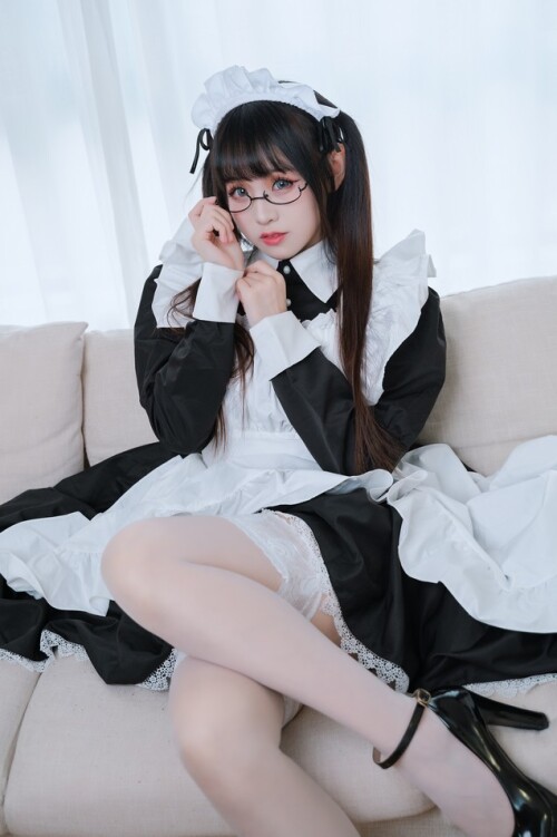 miko酱ww – 坏女人+女仆 2套 预览展示图 4