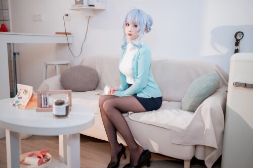 rioko凉凉子 - 雪女 预览展示图 1