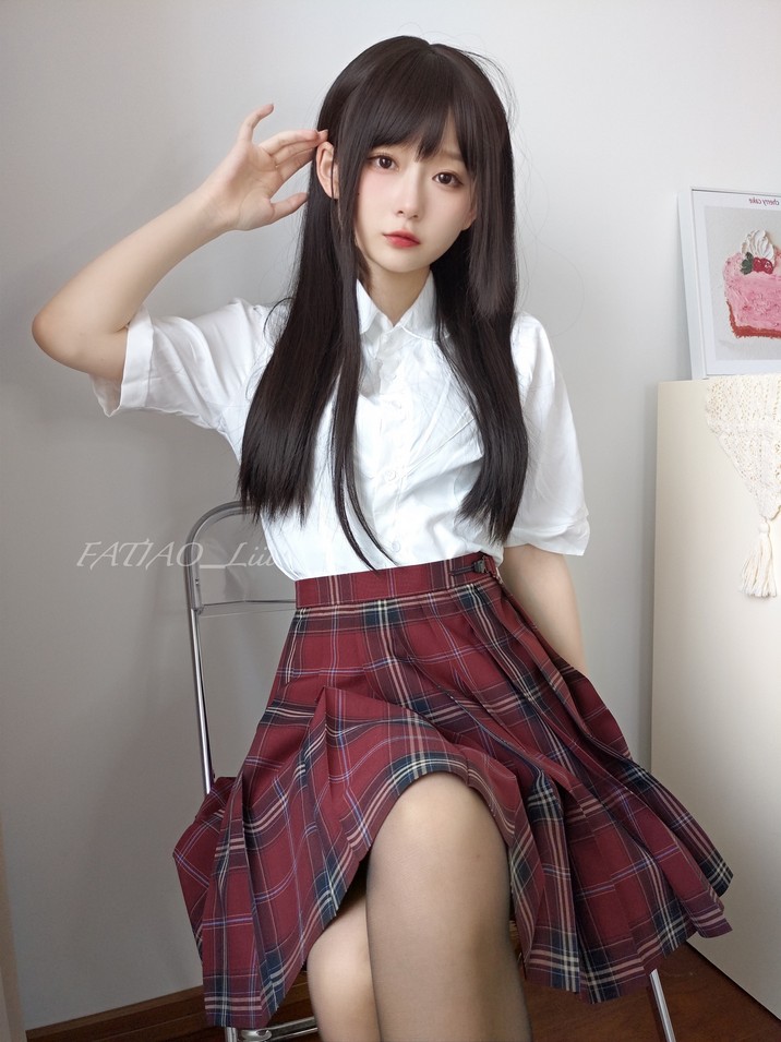 迷之呆梨 - 先輩の秘密 [70P3V-601MB]