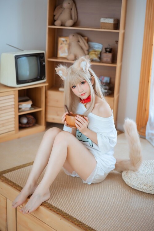 Coser衣衣 – 猫娘 黄豆粉+玛丽萝丝泳装 2套 预览展示图 2