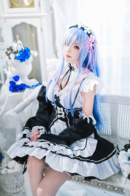 桜桃喵 – 长发蕾姆 01+02 预览展示图 3