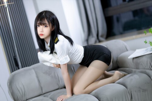 许岚LAN - 灰丝制服 预览展示图 1