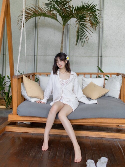 念雪ww – 更新19套写真作品集 预览展示图 3