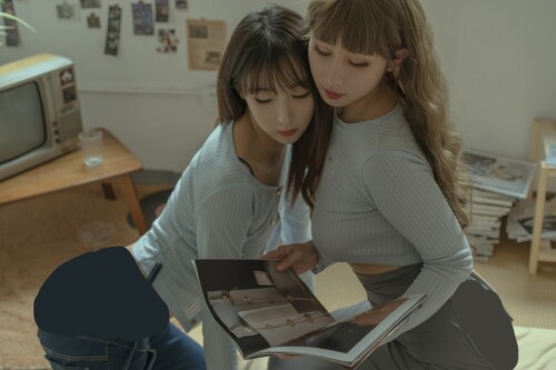 云溪溪 - 奶桃 日系百合 预览展示图 1