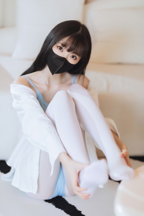 许岚LAN - 蓝色芭蕾 预览展示图 3