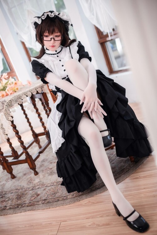 阿包也是兔娘 - 传统长裙女仆 预览展示图 3