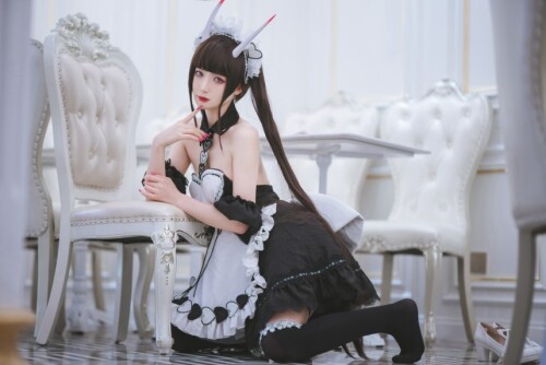 封疆疆v - 能代女仆 预览展示图 1