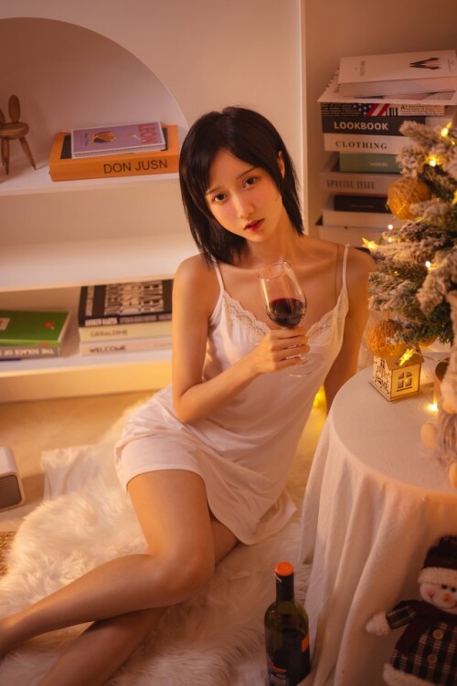 木绵绵OwO - 红酒好喝 预览展示图 3