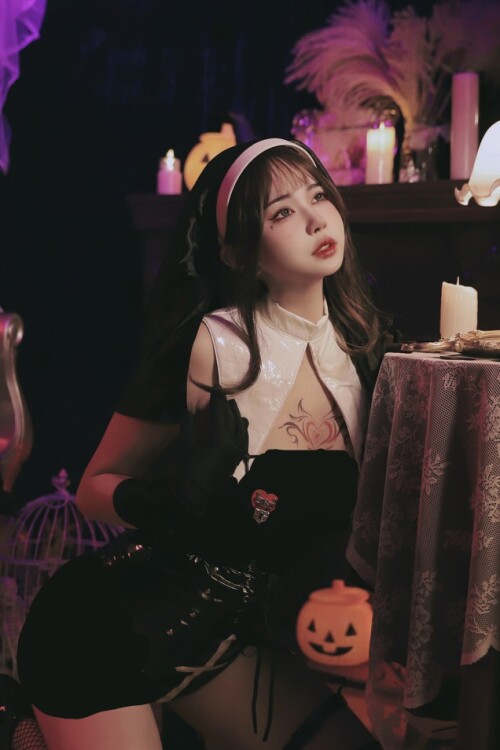 Tina很妖孽呀 - 万圣修女 预览展示图 1