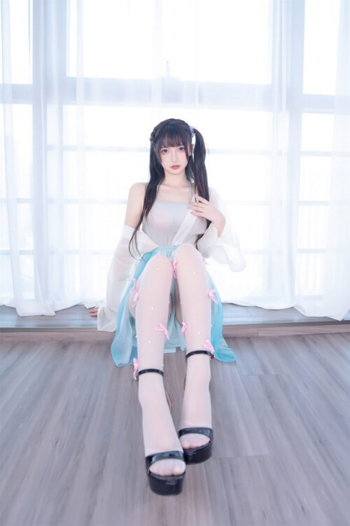 神楽坂真冬 - 醉梦星河 预览展示图 4