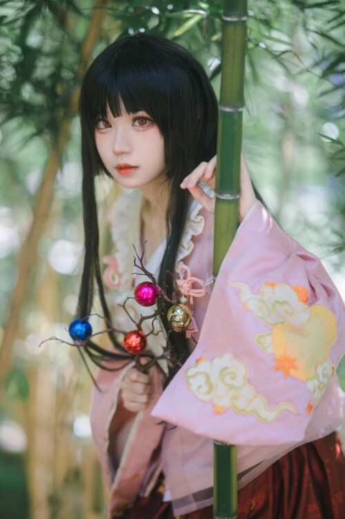 花柒Hana - 蓬莱山辉夜 预览展示图 3