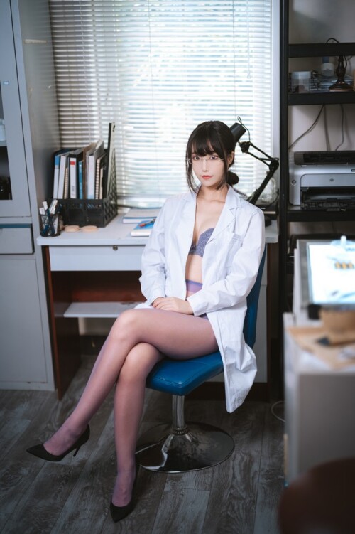 汪知子 – 更新3套作品集 预览展示图 4