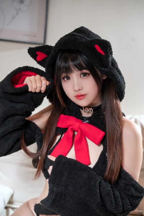 miko酱ww - 礼物猫猫 预览展示图 1