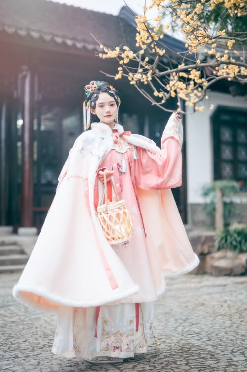 兔子Zzz不吃胡萝卜 – 更新3套作品集 预览展示图 4