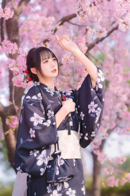 兔子Zzz不吃胡萝卜 – 舞狮少女&樱花烂漫时 2 套 预览展示图 1