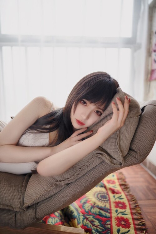 Shika小鹿鹿 - 长发姑娘 预览展示图 2