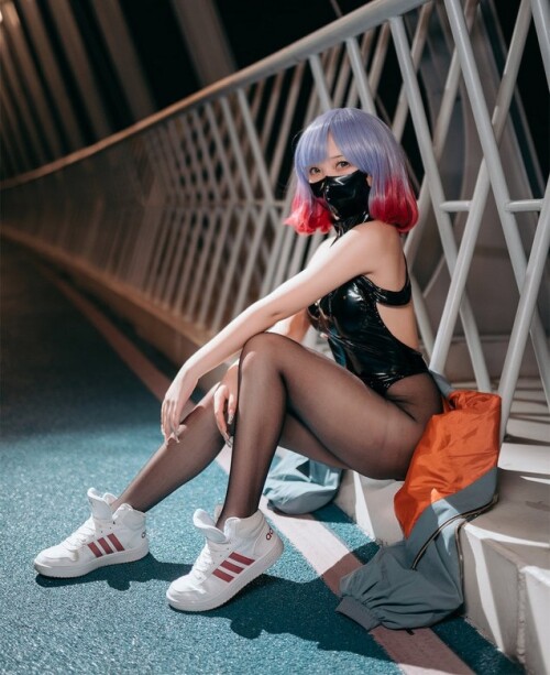 花铃 - LUNA 预览展示图 1