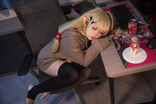 G44不会受伤 – 更新8套作品集 预览展示图 2