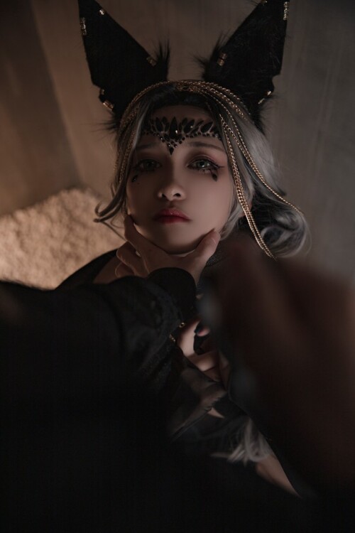洛璃 LoLiSAMA - 狼少女 狼女的调教 预览展示图 2