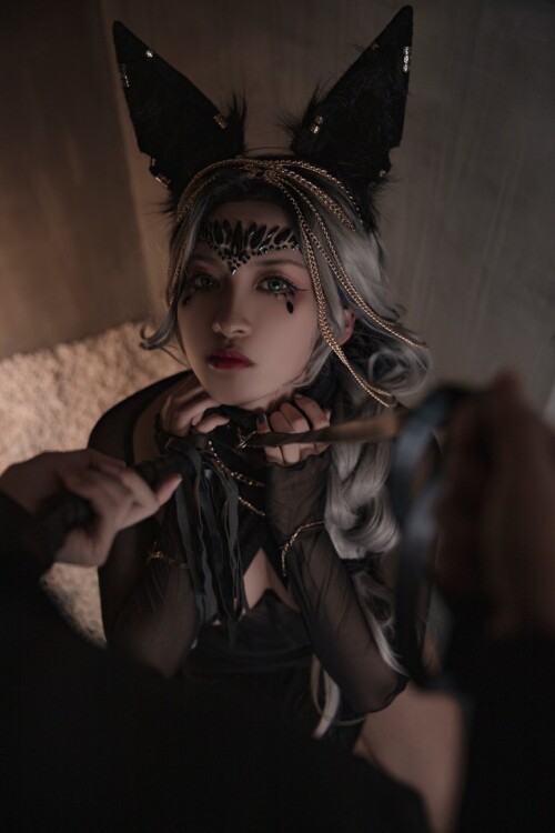 洛璃 LoLiSAMA - 狼少女 狼女的调教 预览展示图 1
