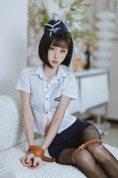 许岚LAN - 束缚黑丝 预览展示图 3
