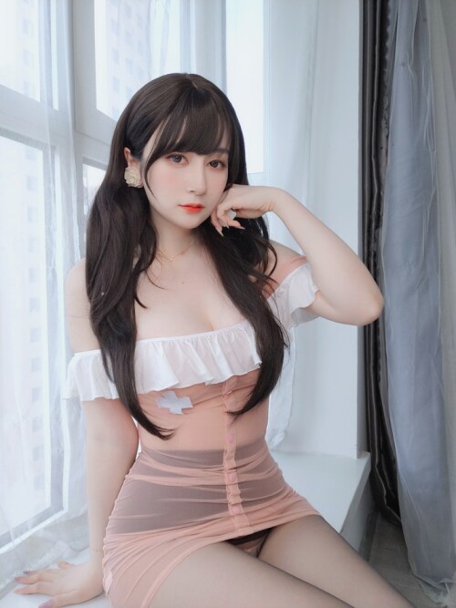白银81 - fantia23.02月会员合辑 (全23期) 预览展示图 1