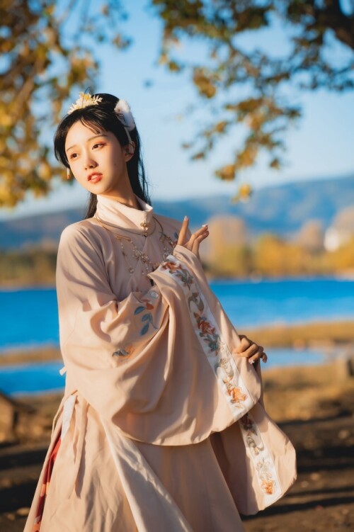木绵绵OwO – 山川如酒&花束里的浪漫 2 套 预览展示图 2