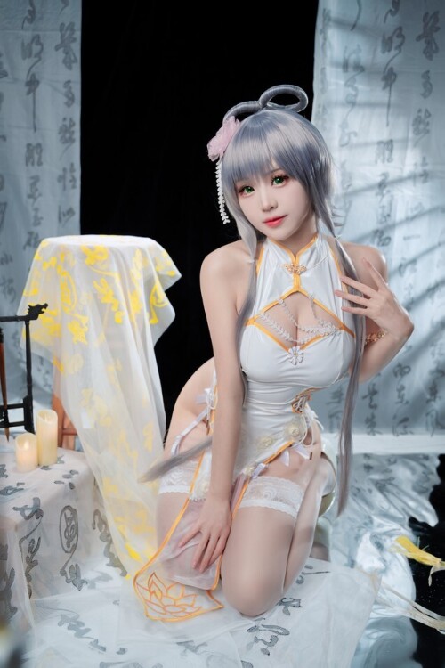 miko酱ww - 洛天依旗袍 预览展示图 3