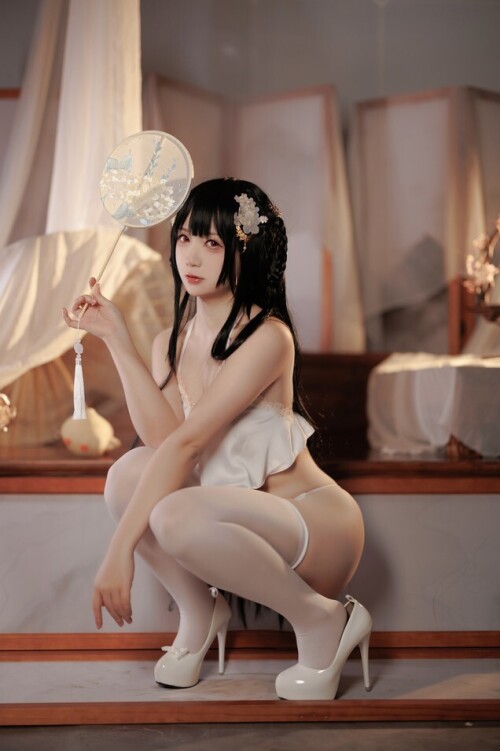 樱落酱w – 逸仙 膏发凝脂 [31P-160MB]