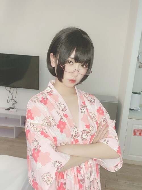芋圆侑子 - 少副 预览展示图 3